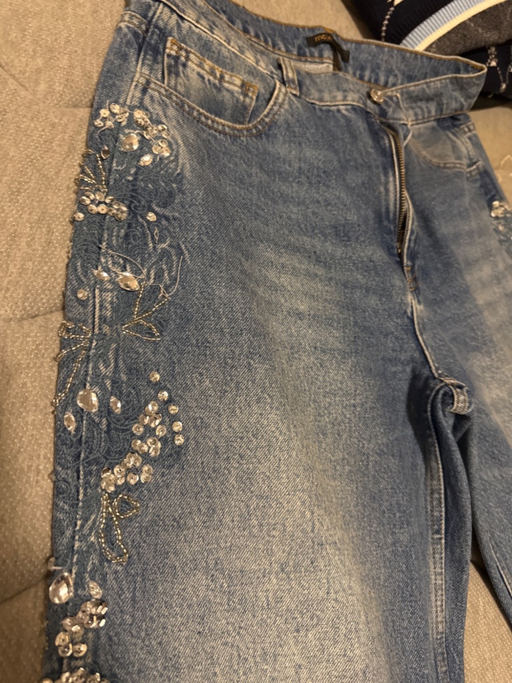 Jeans - Picture 2 of 5